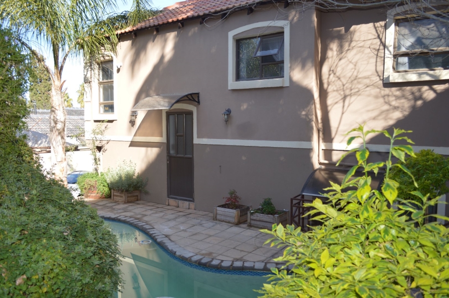 3 Bedroom Property for Sale in Wilkoppies North West